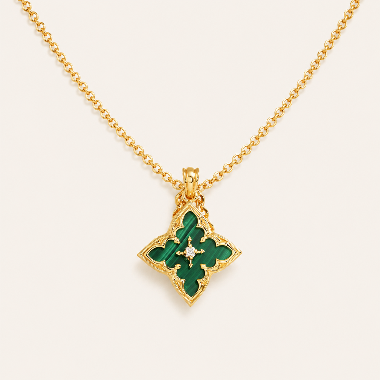 Collana con Ciondolo Quadrifoglio Smeraldo Oro giallo