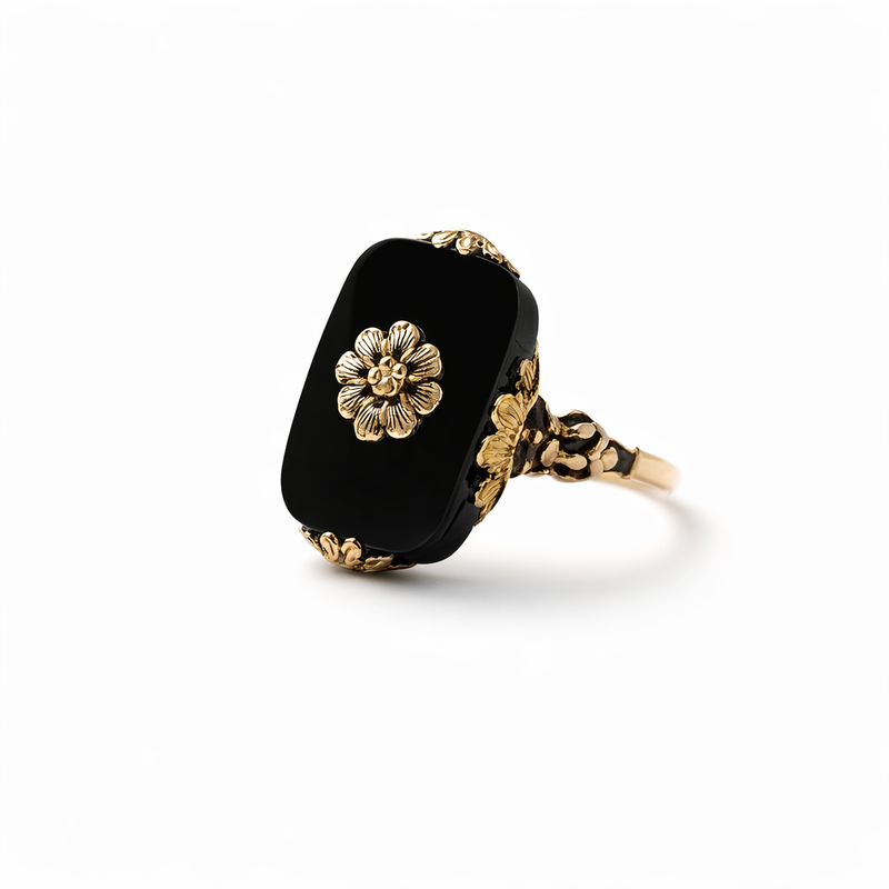 Anello Pietra Nera Stile Vintage Oro giallo