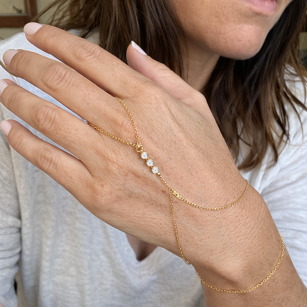 Bracciale Mano con Perline Oro giallo