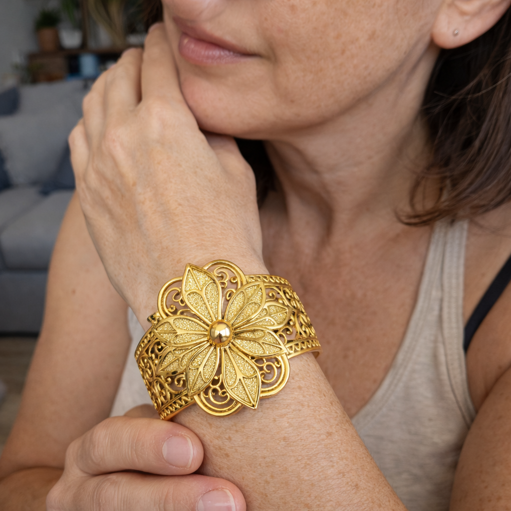 Anello Fiore Stile Vintage Oro giallo
