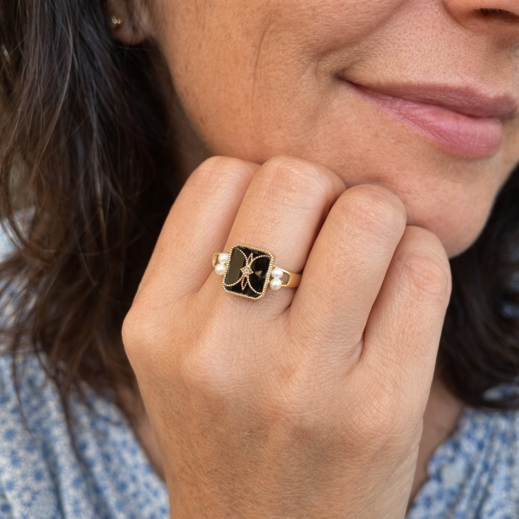 Anello Dorato Perla Nera Antico Oro giallo