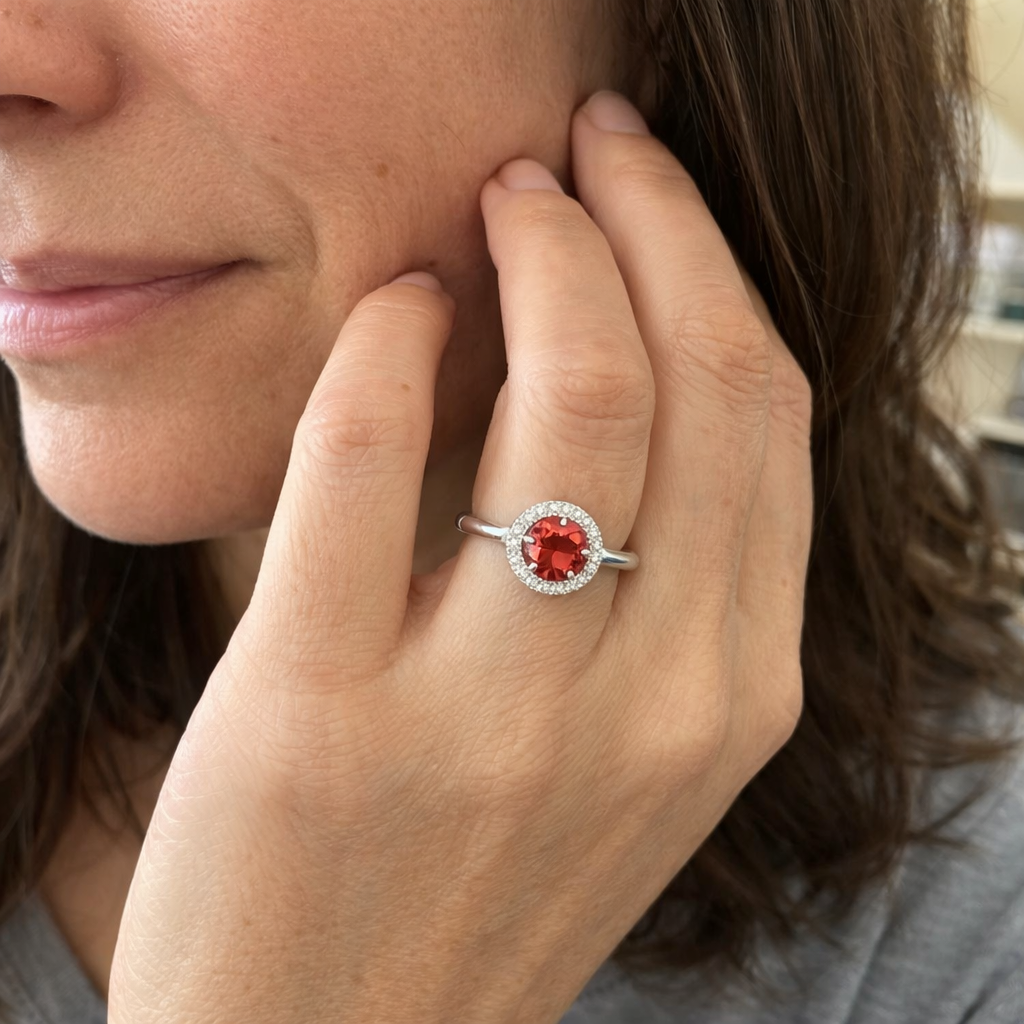 Crimson Glow Anello Promise Rubino