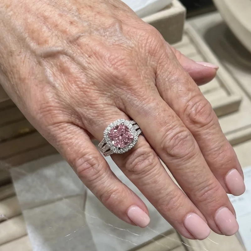 Blush Empress Anello Halo