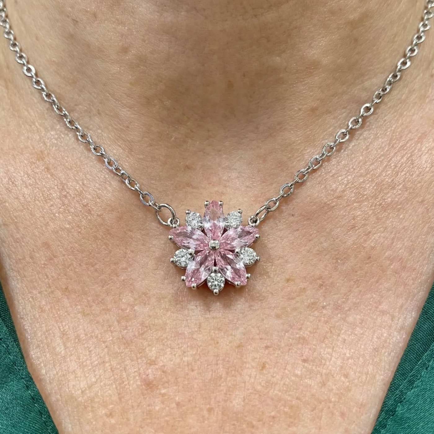Collana Fiore di Ciliegio