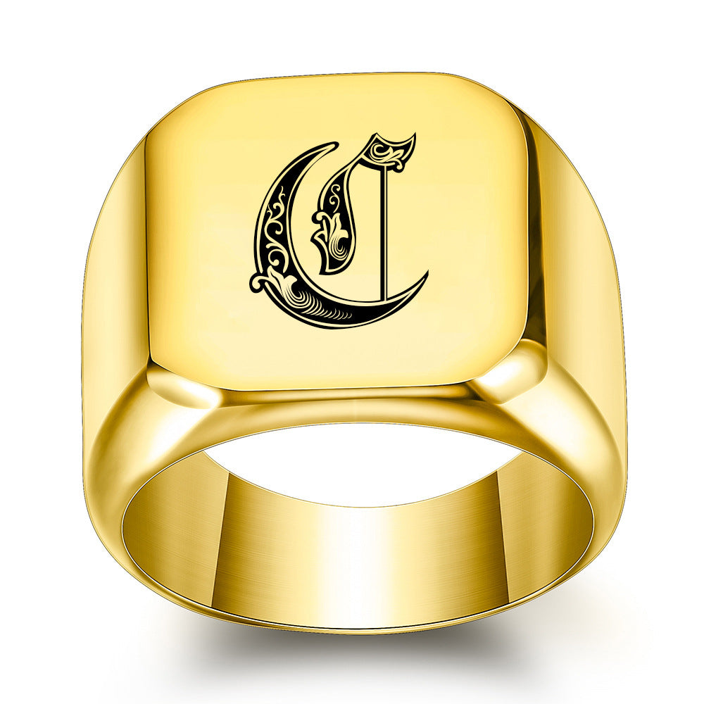 Noble Anello Classico con Iniziale Oro Giallo
