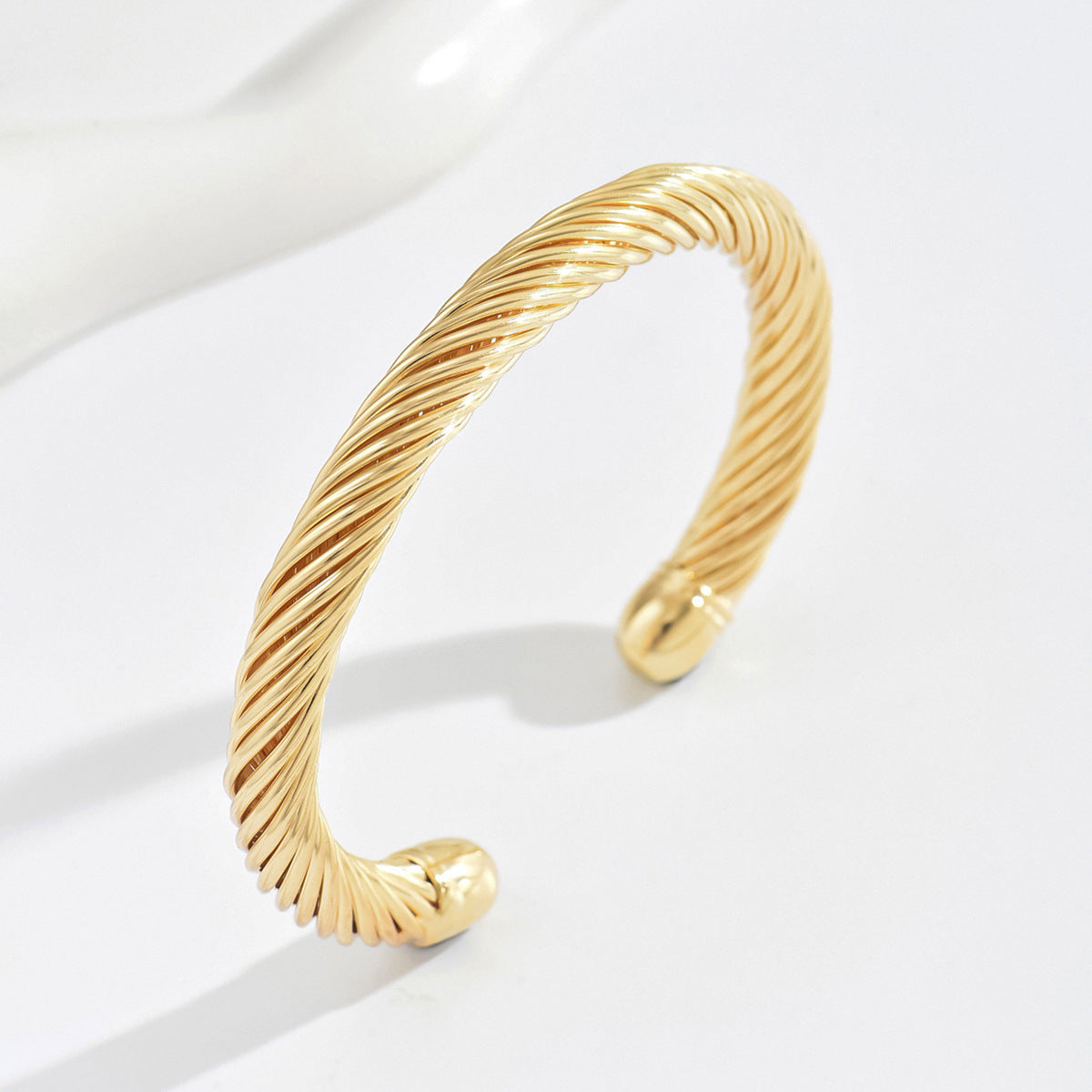 Bracciale Rigido Intrecciato Premium Oro Giallo