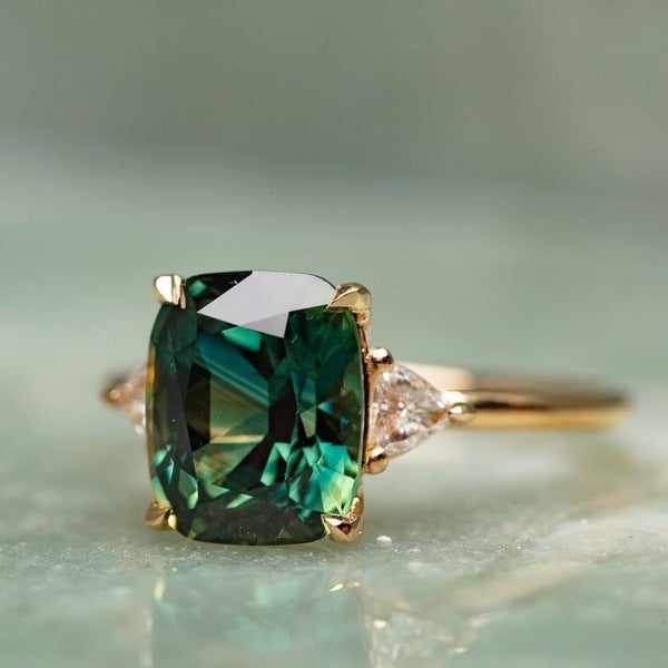 Anello Pietra Verde Stile Vintage
