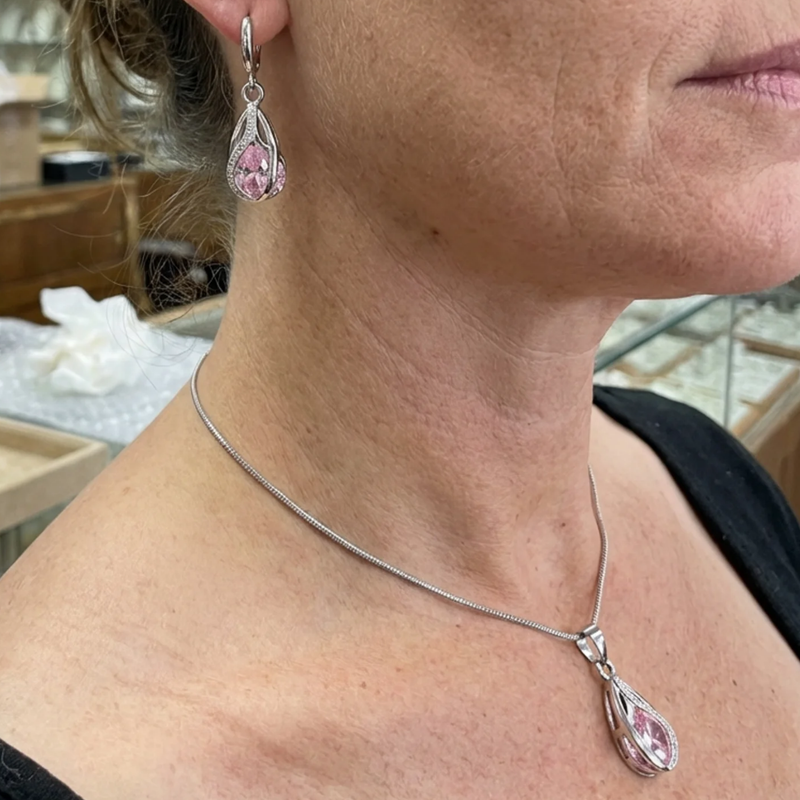 Rosalith Lumen Twist Parure