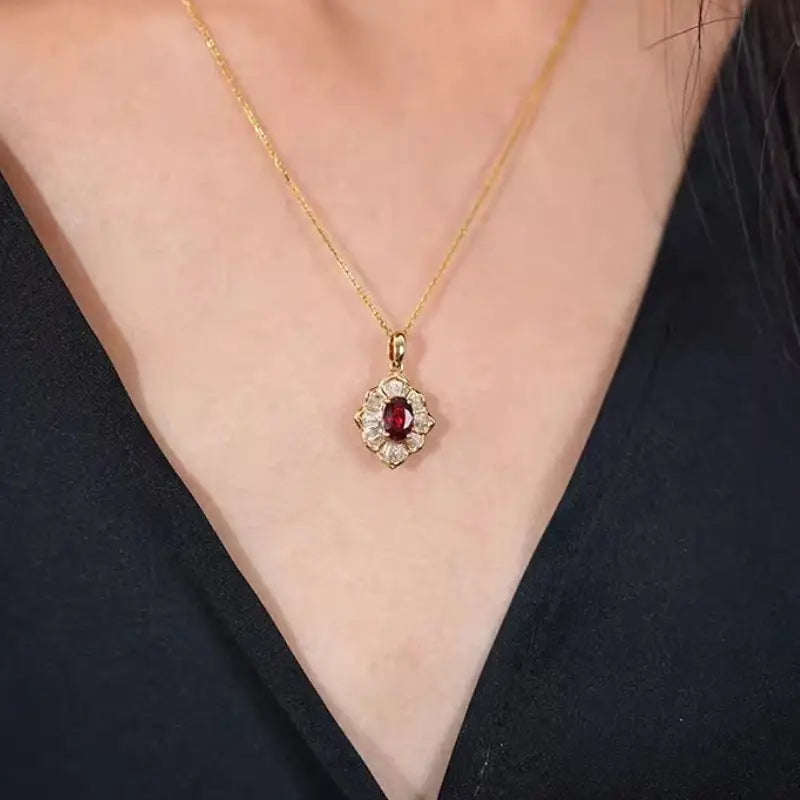 Kavella Solcrimson Collana Pietre preziose